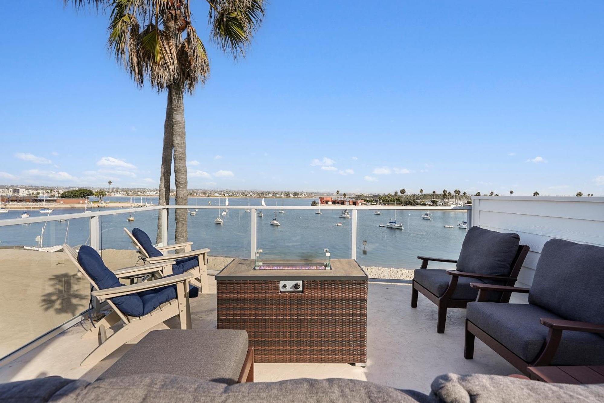 Stunning Bayfront Condo With Gorgeous Views, Garage, Massive Roof Deck & Ac - Dogs Welcome! ซานดิเอโก ภายนอก รูปภาพ
