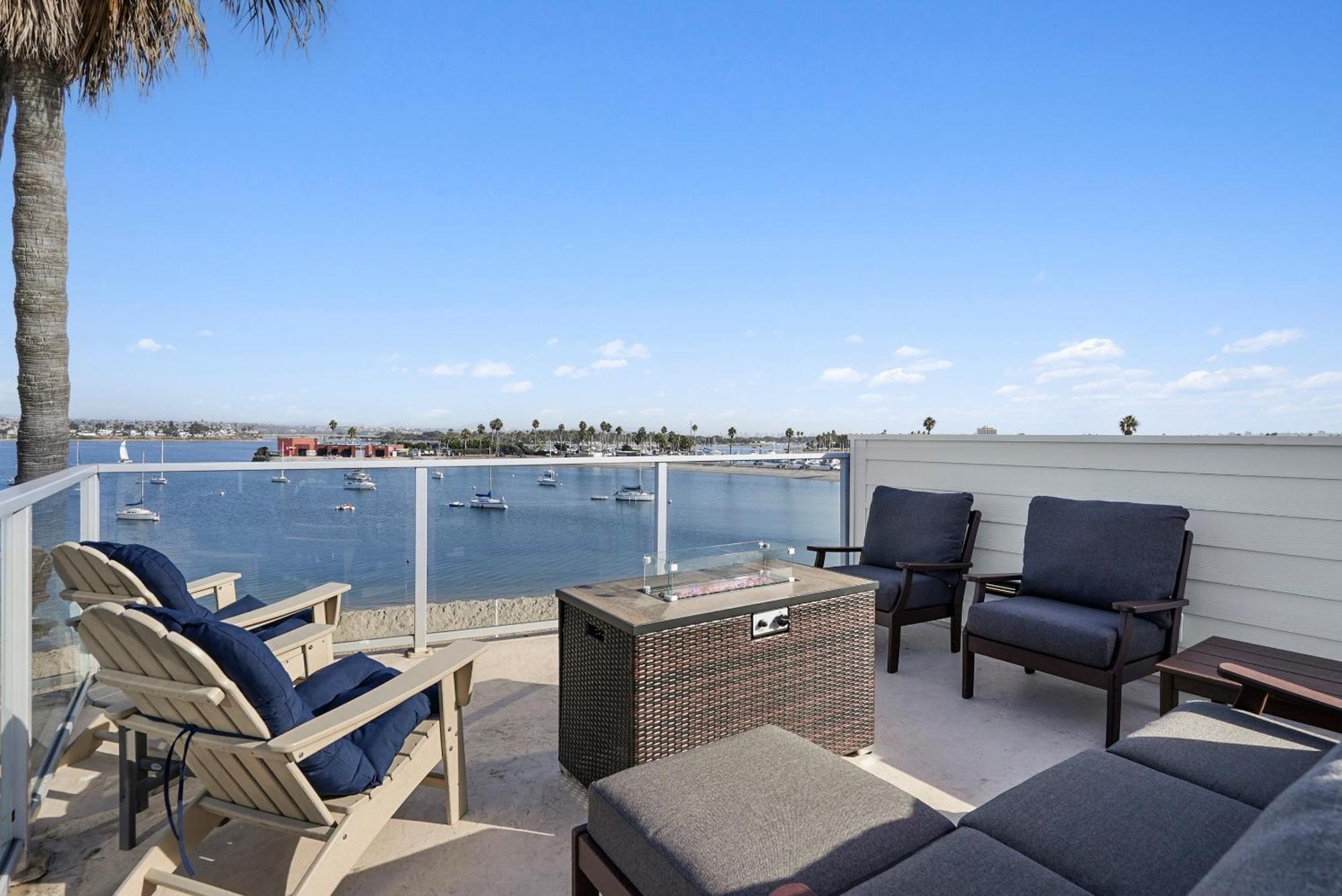 Stunning Bayfront Condo With Gorgeous Views, Garage, Massive Roof Deck & Ac - Dogs Welcome! ซานดิเอโก ภายนอก รูปภาพ